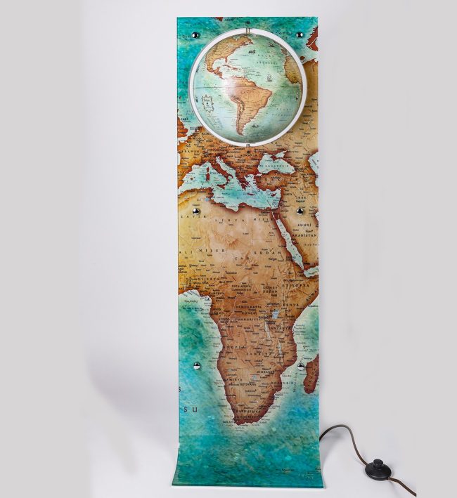 ð§‍♀️ð Antique Globe Mermaid Floor Lamp - Image 2